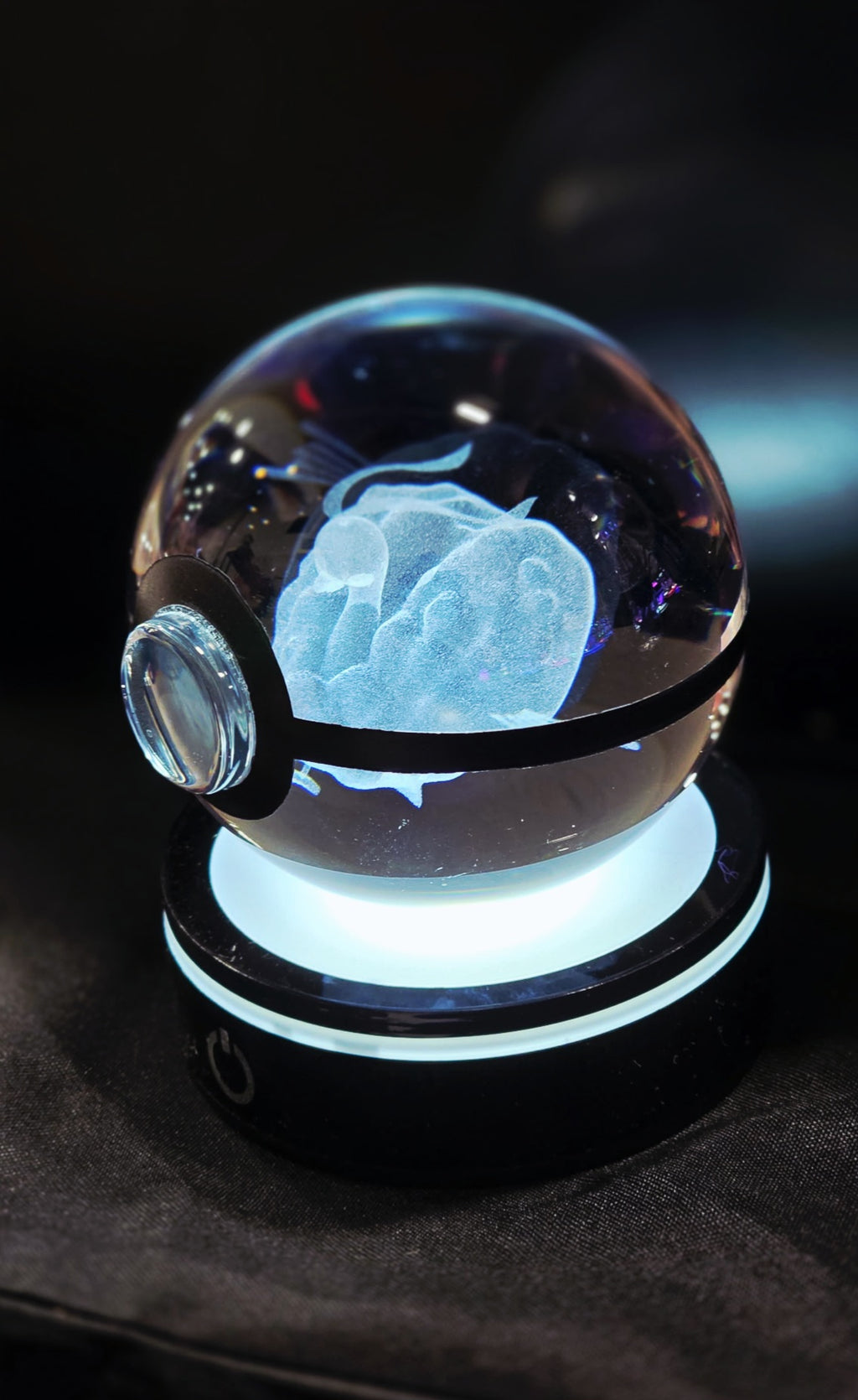 Crystal Pokeball Light