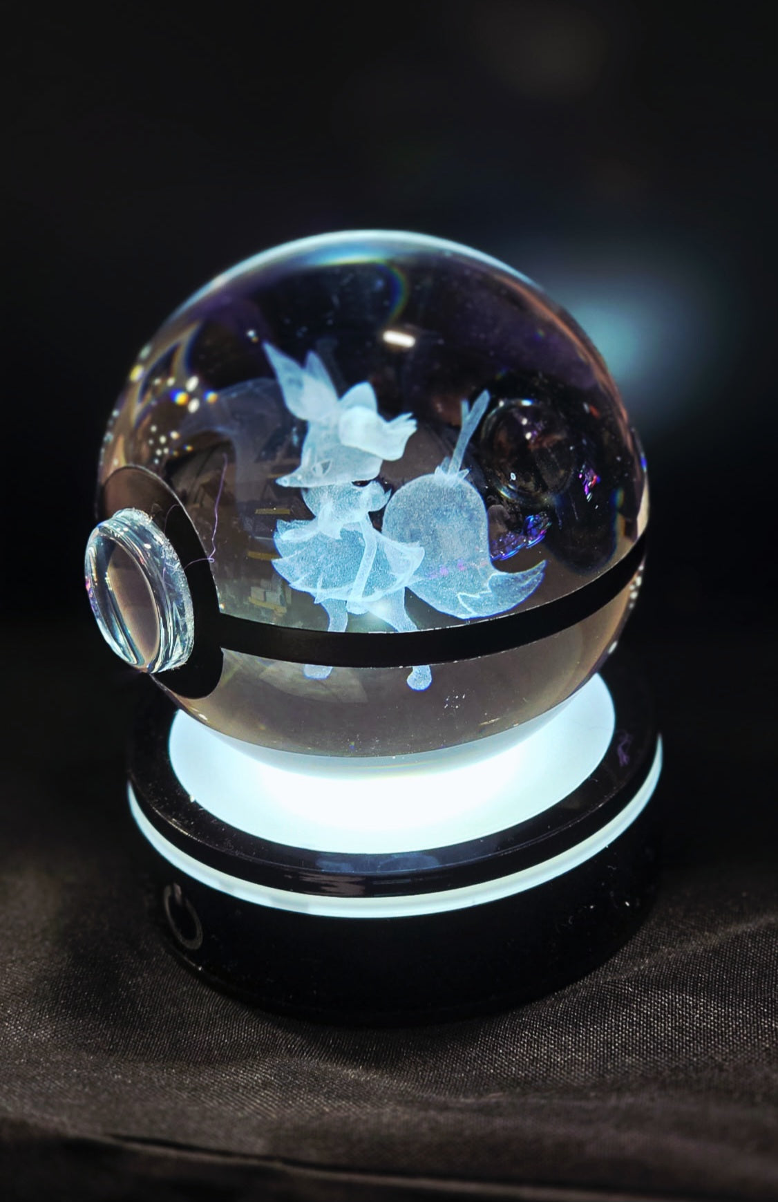 Crystal Pokeball Light