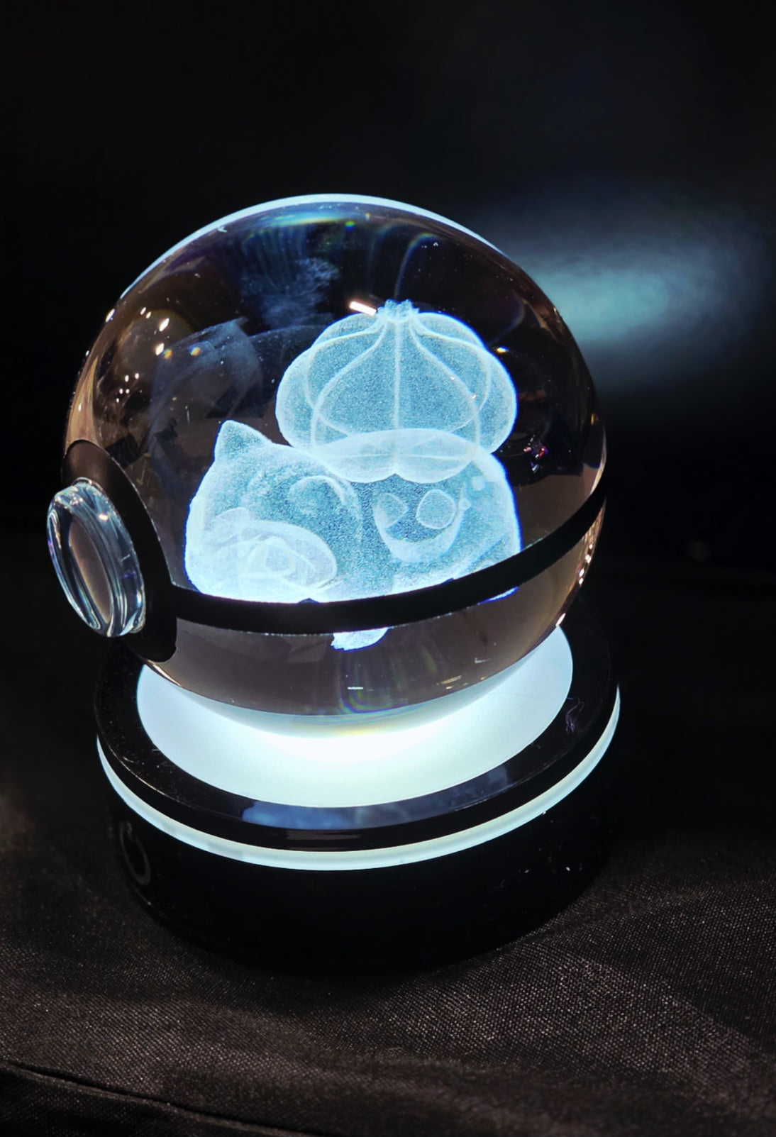 Crystal Pokeball Light
