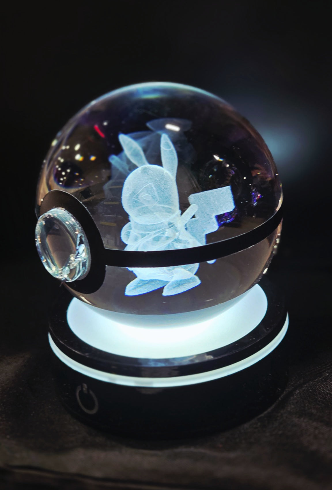 Crystal Pokeball Light