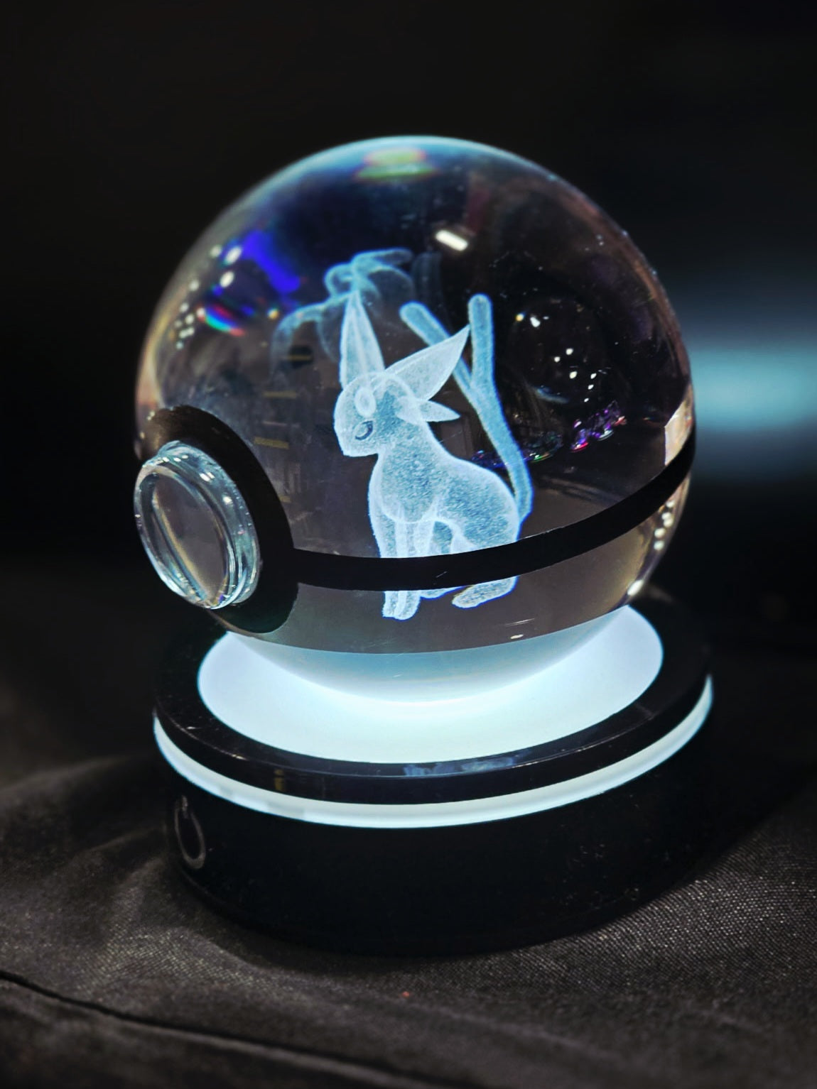 Crystal Pokeball Light