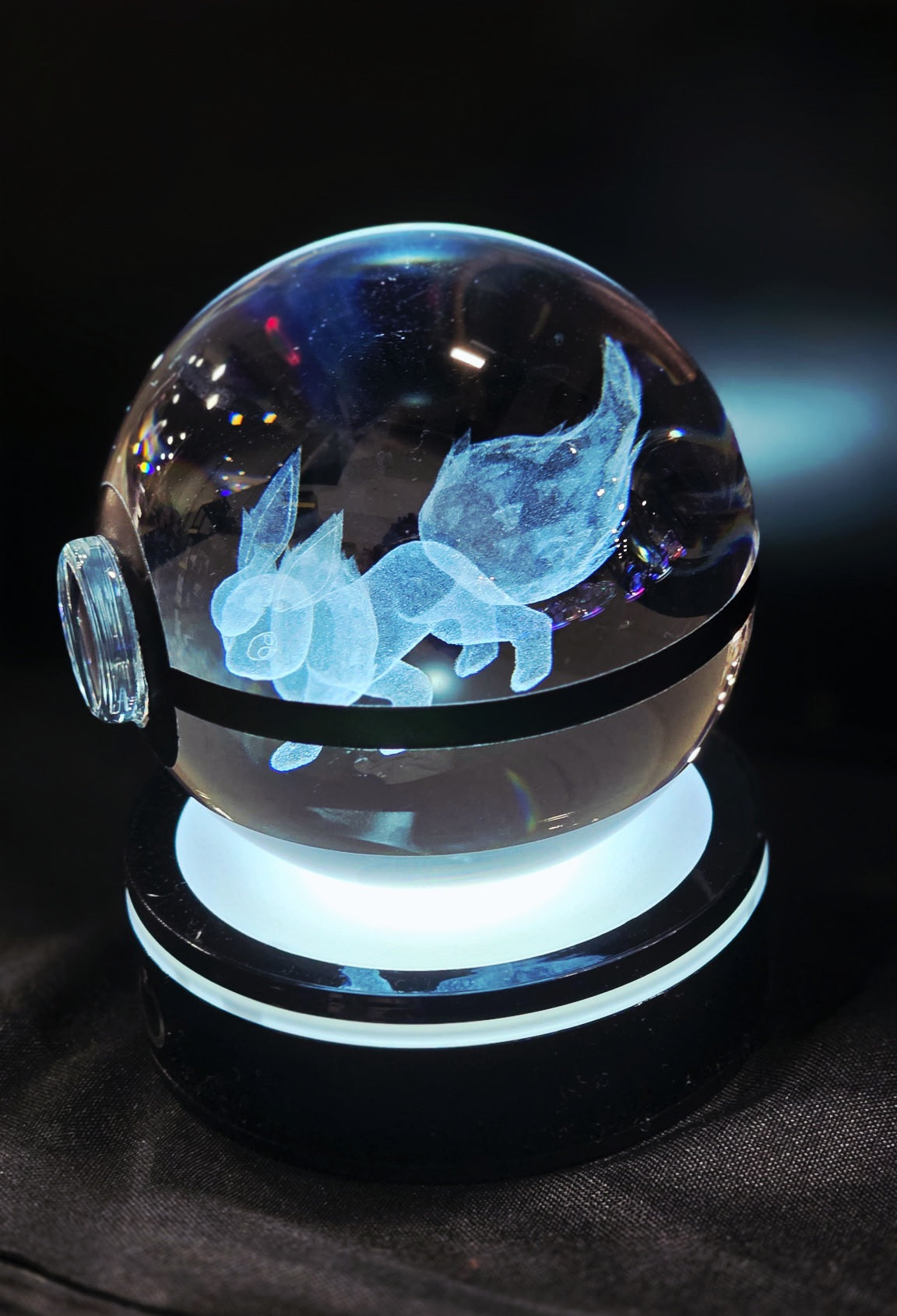 Crystal Pokeball Light