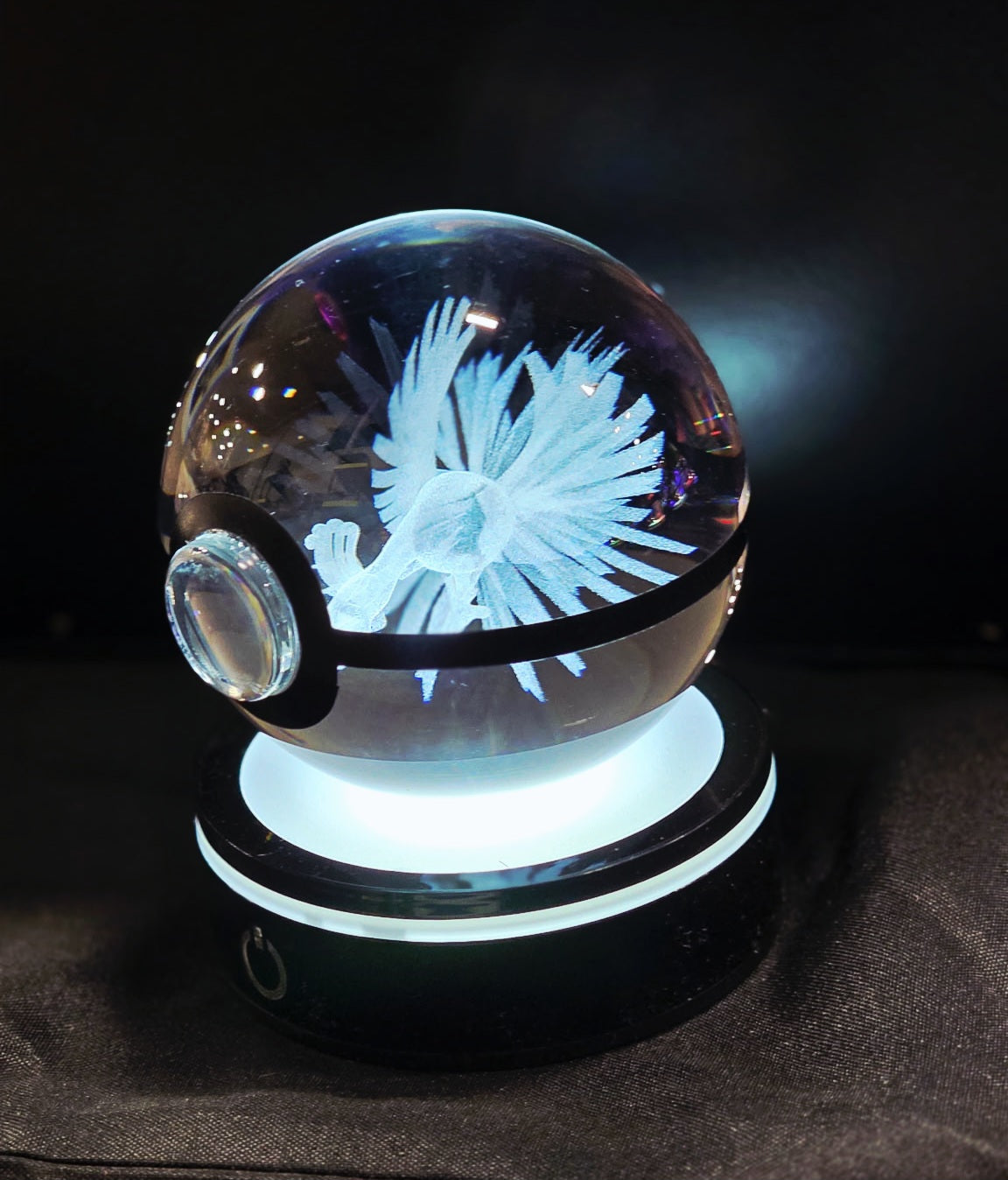 Crystal Pokeball Light