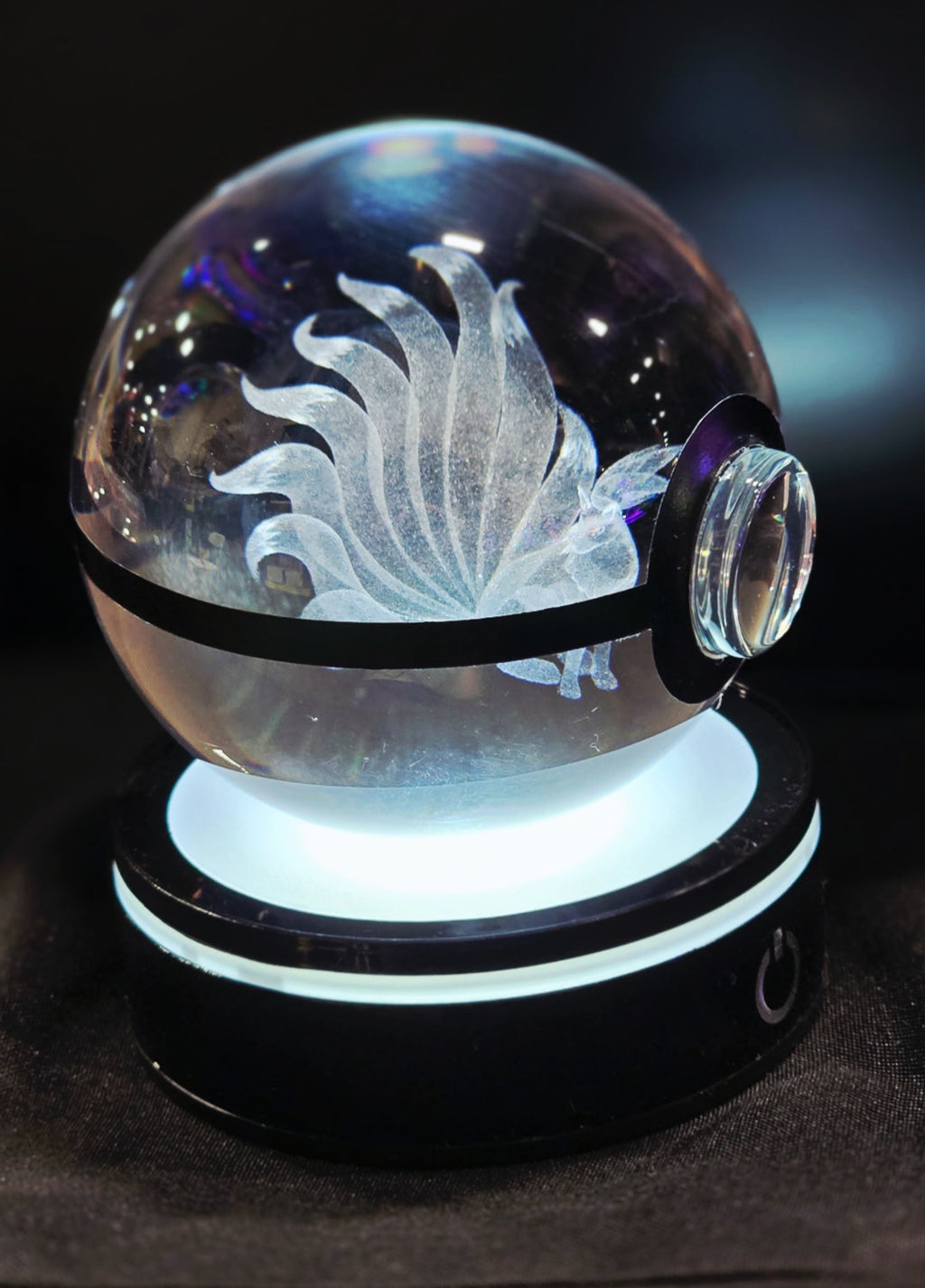 Crystal Pokeball Light