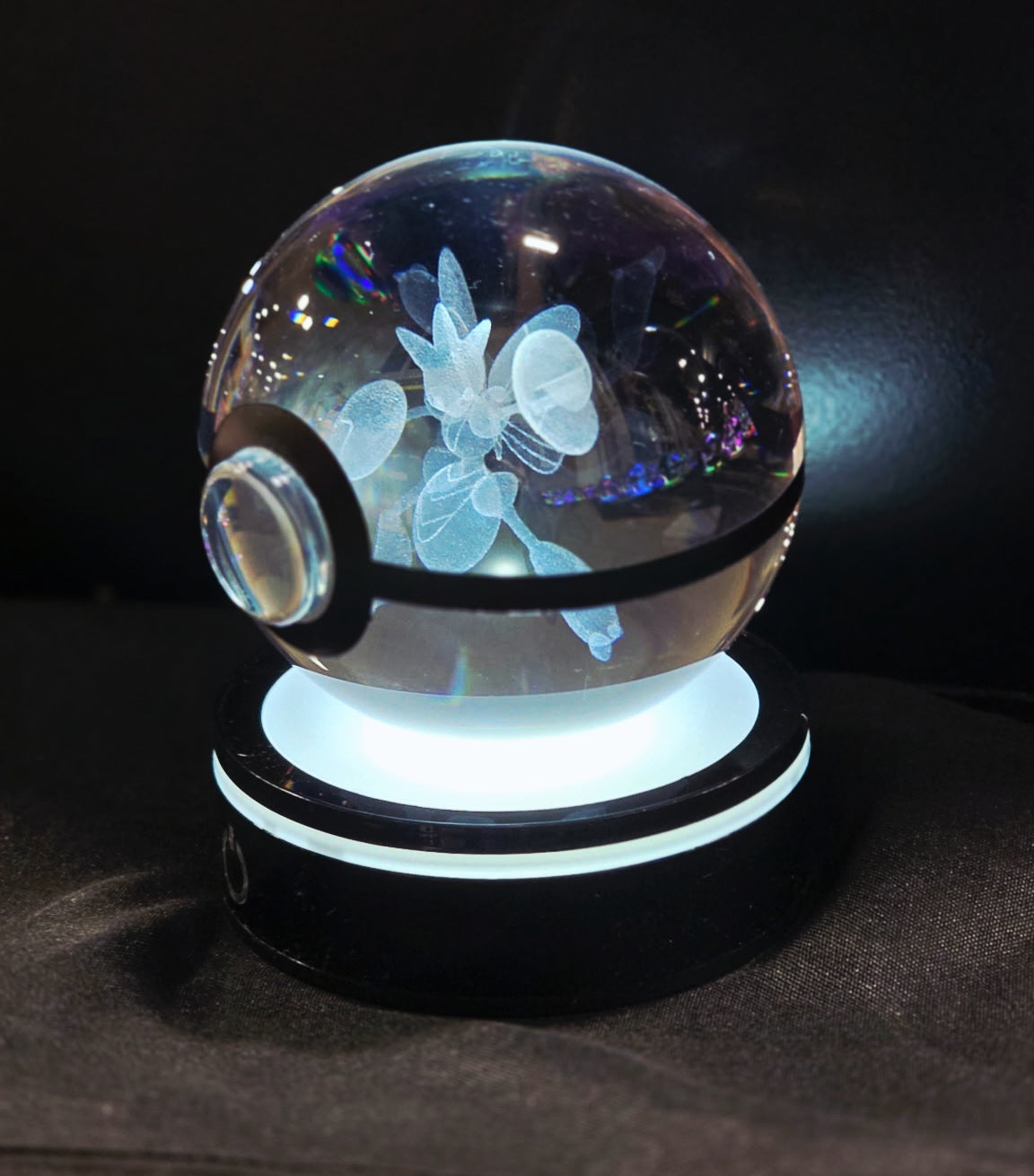 Crystal Pokeball Light