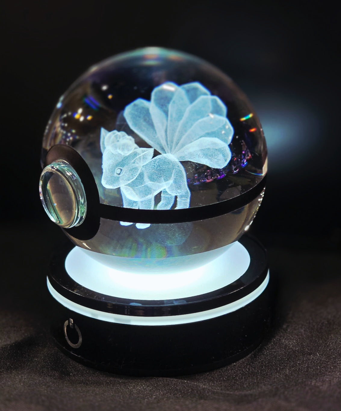 Crystal Pokeball Light