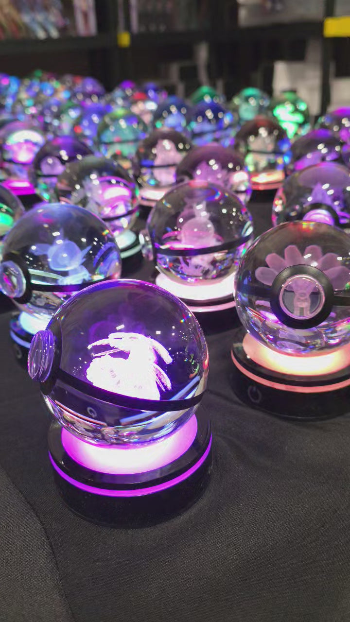 Crystal Pokeball Light